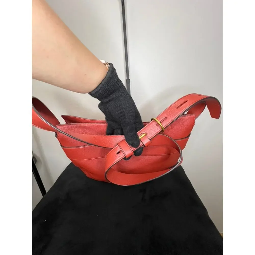 Tory Burch Gemini Link Belted Hobo Red Pebbled Leather Shoulder Bag